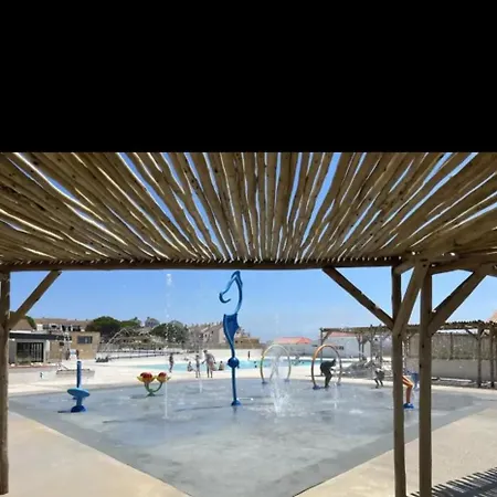 F2 Avec Terrasse Et Vue Lagune Rdc Cap Coudalere